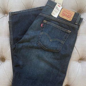 Men’s Levi’s Loose Straight Fit 569 Jeans. New with tags 34x30